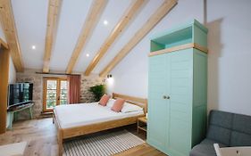 Rooms By Franka